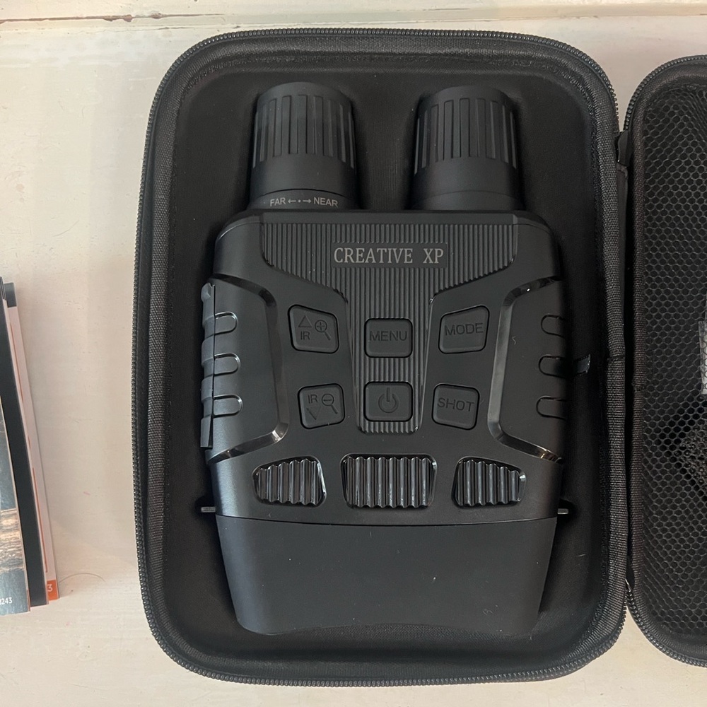 Creative XP Black Binoculars with Case Night Vision.